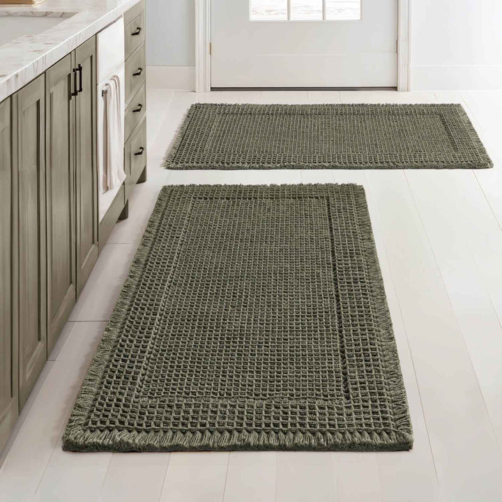 New-Non Slip Washable Waffle Bathroom Mats Green 18x30-inch